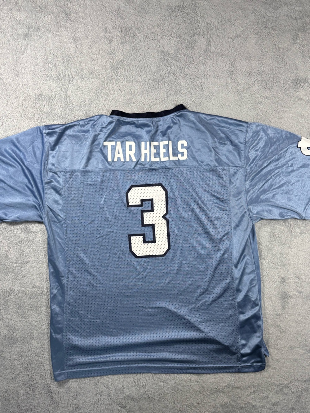 UNC Tar Heels blue football jersey - Picture 2 of 5